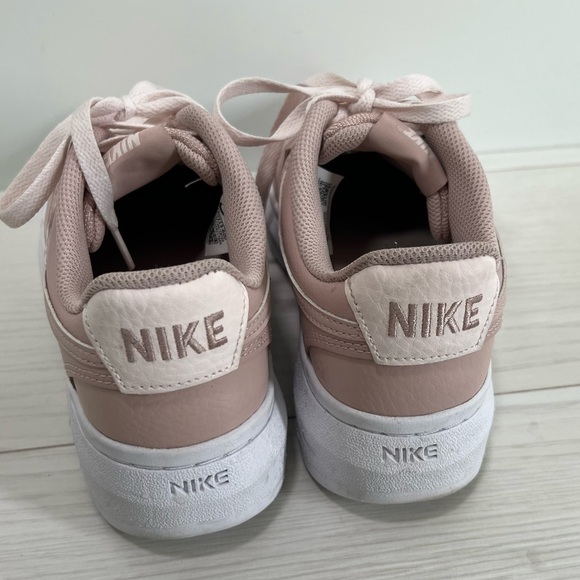 WOMEN'S COURT VISION ALTA PLATFORM SNEAKERS IN PINK/WHITE - Picture 8 of 9